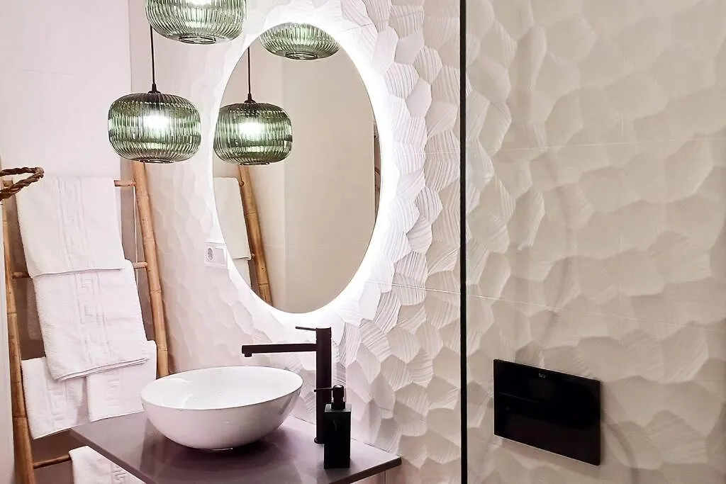 Serendipia: Tu Hogar En Este Blanco Pueblo Frigiliana Appartamento